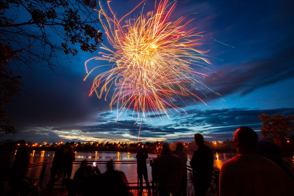 Henderson Lake fireworks return for Canada Day My Lethbridge Now