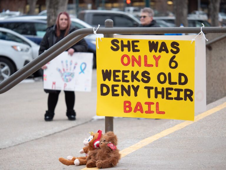 Group rallies outside Lethbridge courthouse for infant assault victim