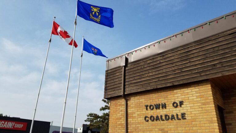 $222 million cold food storage facility set for Coaldale