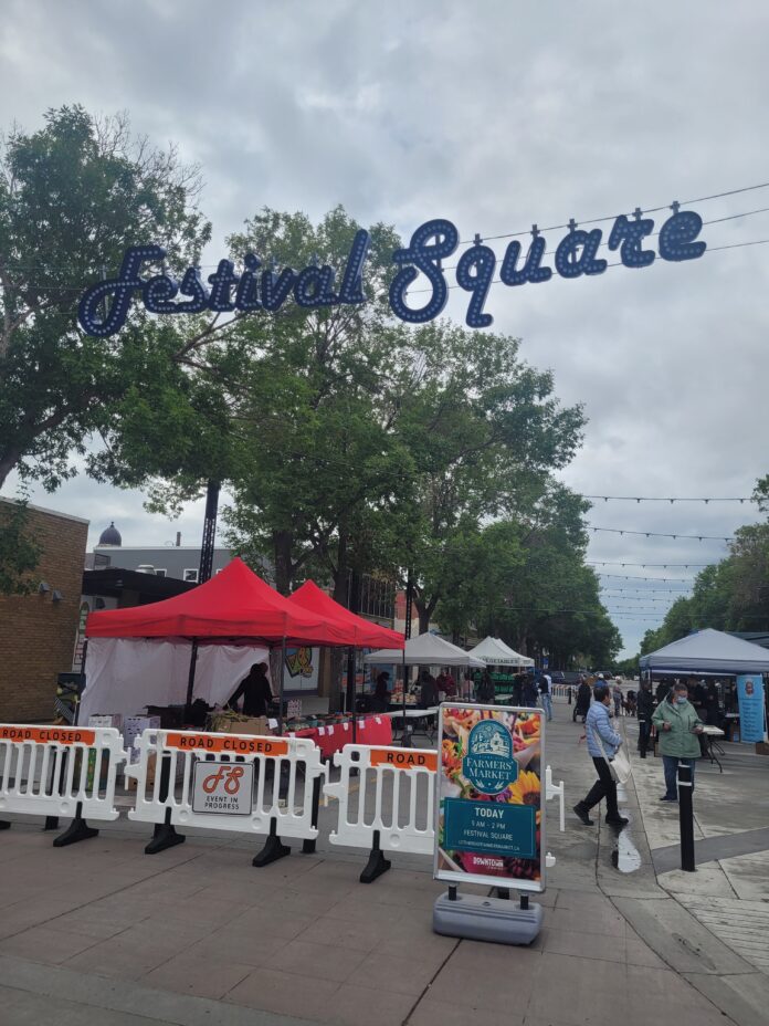 Lethbridge's downtown farmers' market on Wednesdays. (Photo by Stan Ashbee)