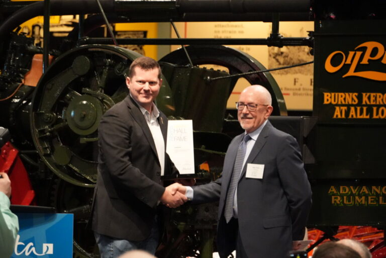 Minister of Agriculture and Irrigation RJ Sigurdson and Agriculture Hall of Fame inductee Blair Roth (Photo supplied by the Minister of Agriculture and Irrigations office)